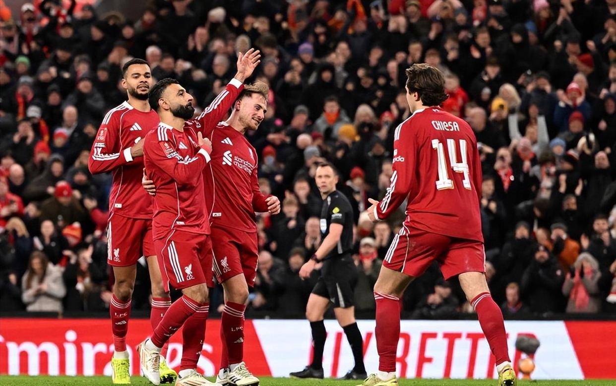 玩加电竞包含离谱！萨拉赫连续十场比赛得分超过精彩发挥武汉三镇加时末段状态回暖，风云突变马赛清晨远射贴柱的词条